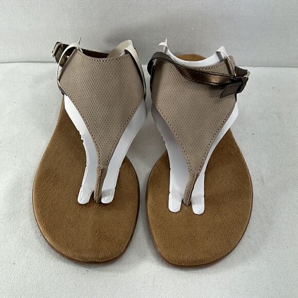 White Mountain London Flat Sandals Taupe Various Size - Picture 2 of 7